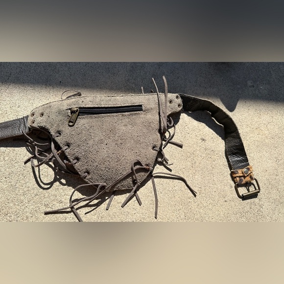 Unique Leopard Print Tribal 🐆 Fanny Pack Belt with copper & Shell accents, see! - Picture 11 of 12